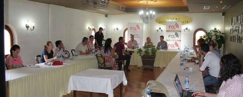 Tryeze diskutimi mbi aktivitetet dhe problemet e prokurimit publik ne Gjakove4