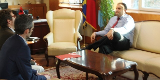FOL takoi Kryetarin e Prishtinës z. Shpend Ahmeti