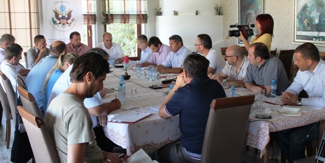 Ligji mbi Mbrojtjen e Informatorit i pa njohur per zyrtaret komunal ne Prizren2