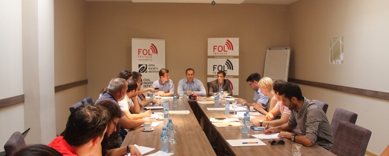 Tryeze diskutimi mbi aktivitetet dhe problemet e prokurimit publik ne Prishtine4